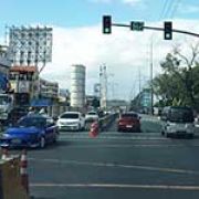 Osmena highway southbound reduced to three lanes image