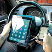 Senator Revilla files bill against gadget use while driving image