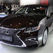 Shanghai 2015: Updated Lexus ES debuts with 2.0-liter powerplant image