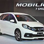 2015 Honda Mobilio makes PH debut image