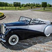 Rolls-Royce Dawn officially revealed image