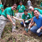 Isuzu celebrates 8th anniversary with ISUlong Ang Kalikasan project image