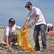 Kia PH holds coastal cleanup in Lobo, Batangas image