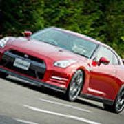 Autohub to become official R35 GT-R dealer for Nissan PH image