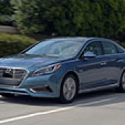 Hyundai Sonata gains diesel and plug-in hybrid in 2015 update image