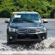 Sizing up the PH-spec 2015 Toyota Hilux image