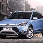 Frankfurt 2015 Preview: Hyundai i20 Active revealed ahead of debut image