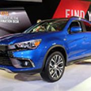 Los Angeles 2015: Dynamic shield faced Mitsubishi ASX debuts image
