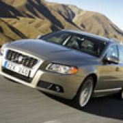 All-New Volvo V70 to be unveiled at Geneva image