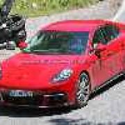 Spied: 2017 Porsche Panamera caught barely disguised image