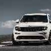 2016 Jeep Grand Cherokee receives exterior, interior upgrades image