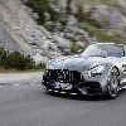 Mercedes-AMG GT Roadster breaks cover ahead of Paris debut image