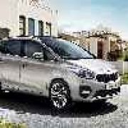 Refreshed 2017 Kia Carens breaks cover image