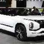 Paris 2016: Mitsubishi electrifies with Ground Tourer PHEV concept image