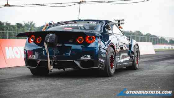 1st Motul Race Wars attracts hundreds to Clark Speedway image