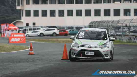 1st Motul Race Wars attracts hundreds to Clark Speedway image