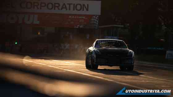 1st Motul Race Wars attracts hundreds to Clark Speedway image