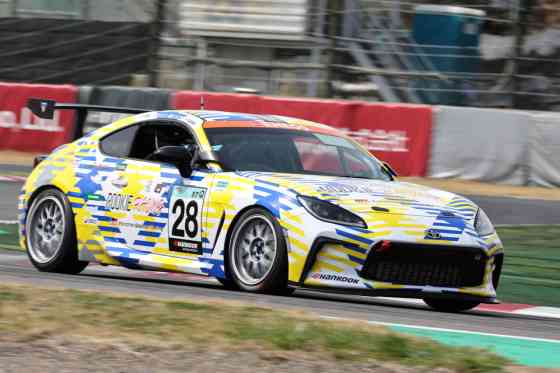 Race before Christmas: Toyota hybrids in action at Thailand 10-hr endurance image