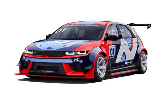Hyundai debuts Ioniq 5 N eN1 Cup Car for EV Racing image