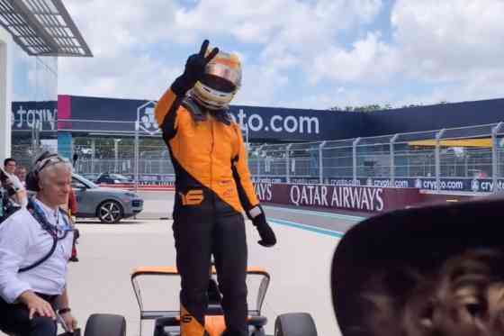 Bianca Bustamante scores first F1 Academy podium in Miami GP image