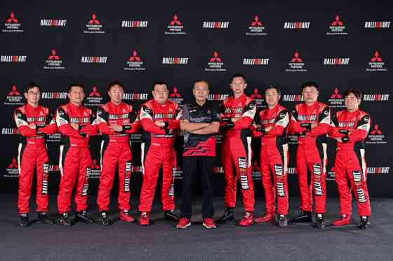 Mitsubishi goes full rally spec with 2024 AXCR Triton image