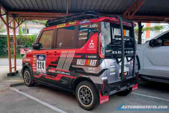 Mighty Mouse: Mitsubishi turns Delica Mini into AXCR support vehicle image