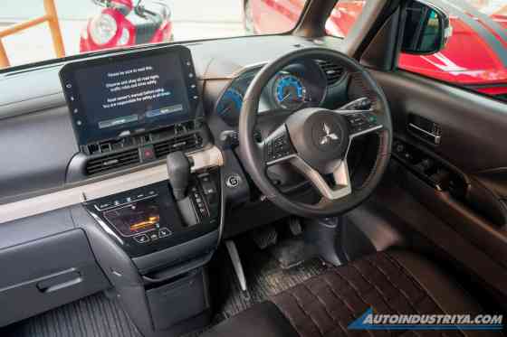 Mighty Mouse: Mitsubishi turns Delica Mini into AXCR support vehicle image