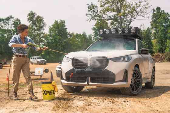 This modified BMW X3 M50 is ready to take on 2,400 km rally image