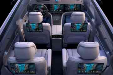 2025 Aito M9 Max REEV image