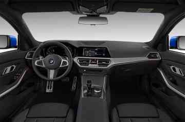 2023 BMW 3 Series 318i Touring image