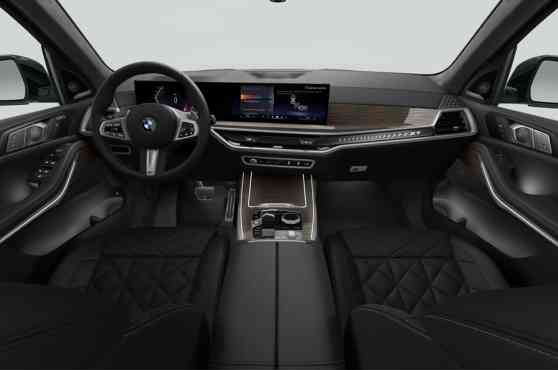 BMW X7 image