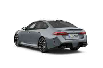2026 BMW M5 Sedan G90 image