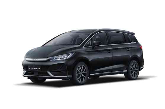 BYD eMAX 7 image