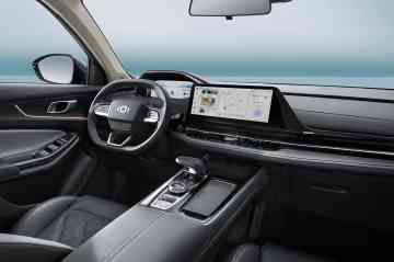 2025 Changan Nevo Q05 SE PHEV image