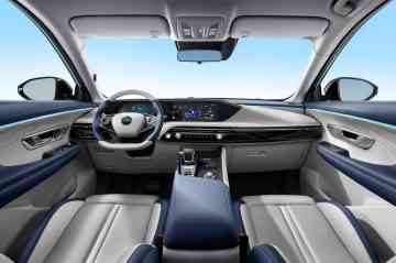 2024 Dongfeng Aeolus Huge Hybrid 1.5 Turbo Hybrid image