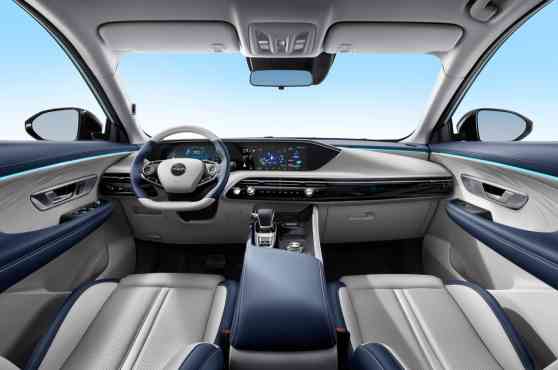 Dongfeng Aeolus Huge Hybrid image