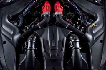 2024 Ferrari Roma Spider image