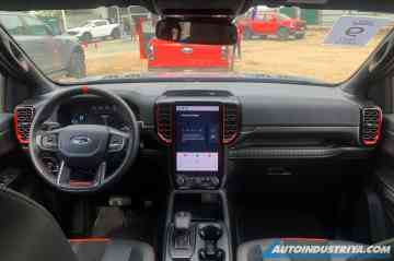 2023 Ford Ranger Raptor V6 Twin-Turbo EcoBoost 4x4 AT image