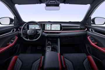 2024 Geely Coolray Comfort Plus image