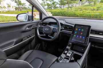 2024 Hyundai Custin 1.5T GDi Premium 8AT image