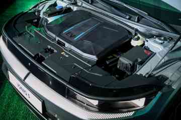 2026 Hyundai IONIQ 5 GLS 2WD Long Range image