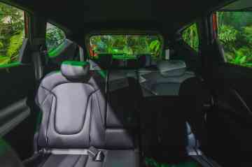 2026 Hyundai Stargazer GL IVT image