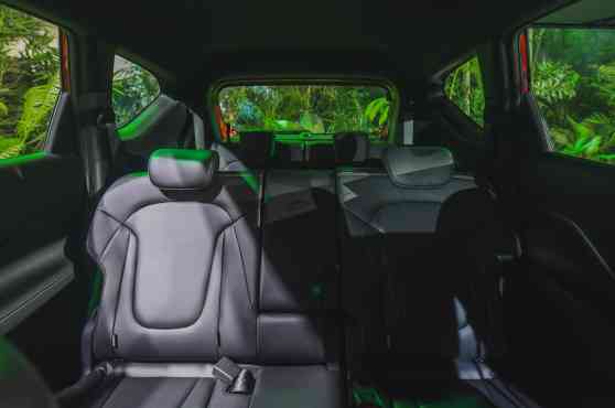 Hyundai Stargazer X image