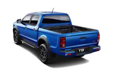 2024 JAC T8 Pro 4x2 MT Comfort image