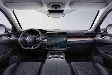 2025 Kaiyi Auto X7 PHEV 1.5L image