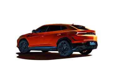 2025 Lamborghini Urus SE PHEV image