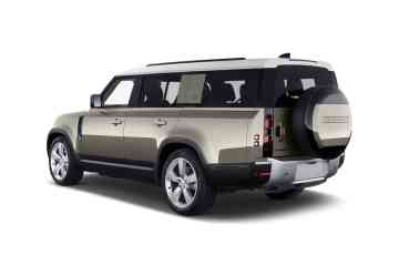 2024 Land Rover Defender 130 X P400 image