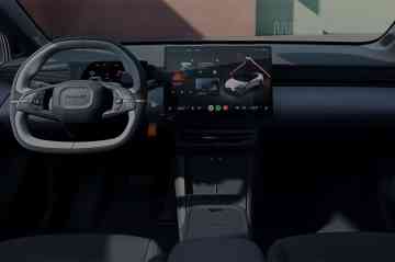 2025 Lynk & Co 02 BEV+ image