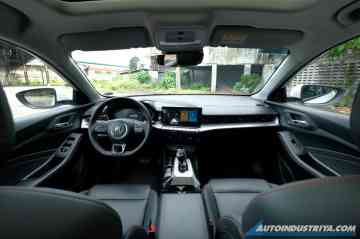 2023 MG GT Alpha 1.5L CVT image