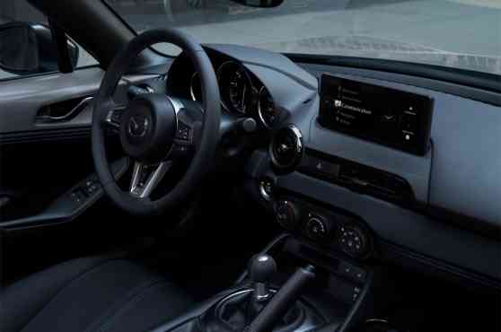 Mazda MX-5 RF image